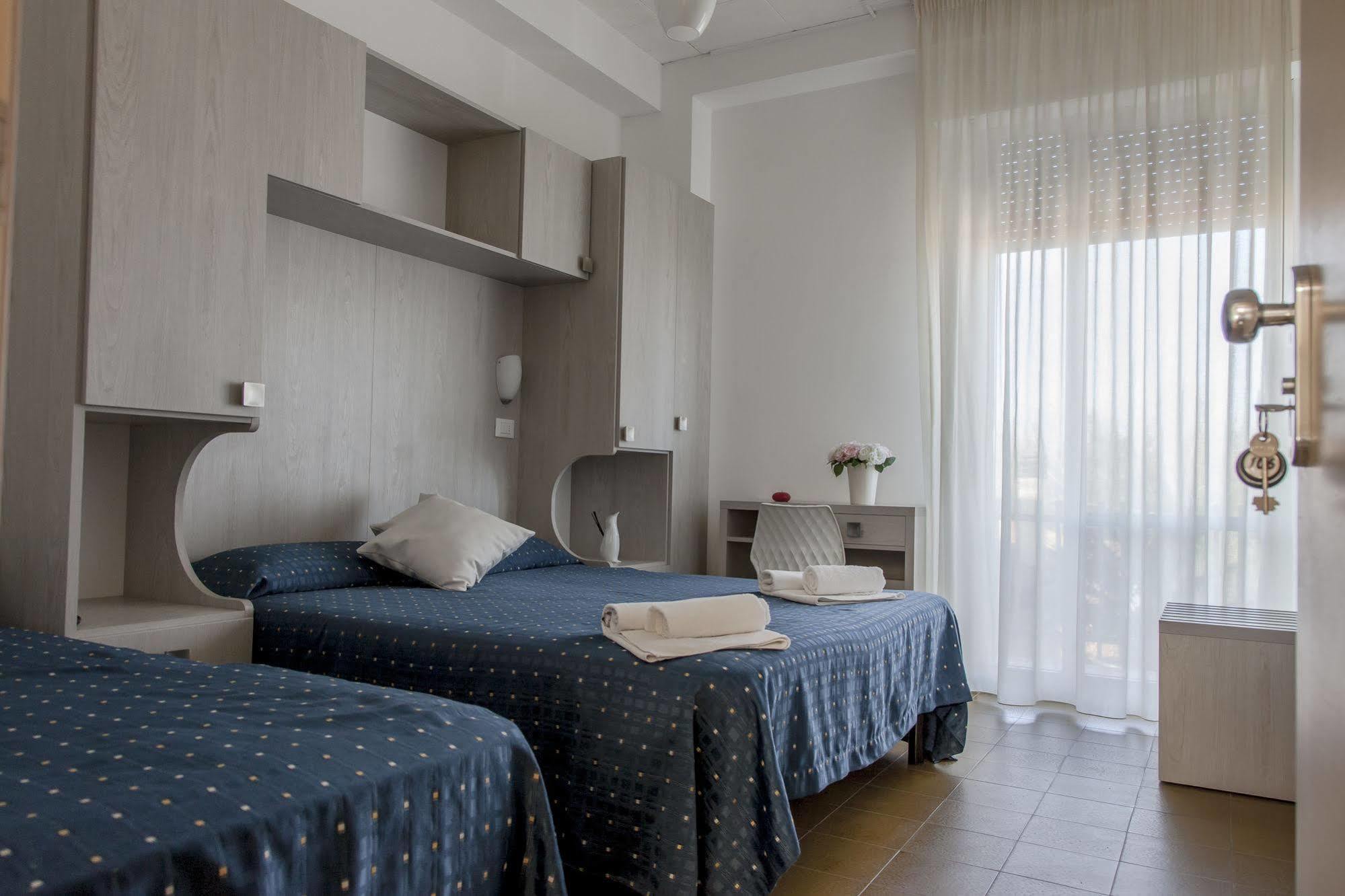 Hotel Concorde Bellaria-Igea Marina Exterior foto