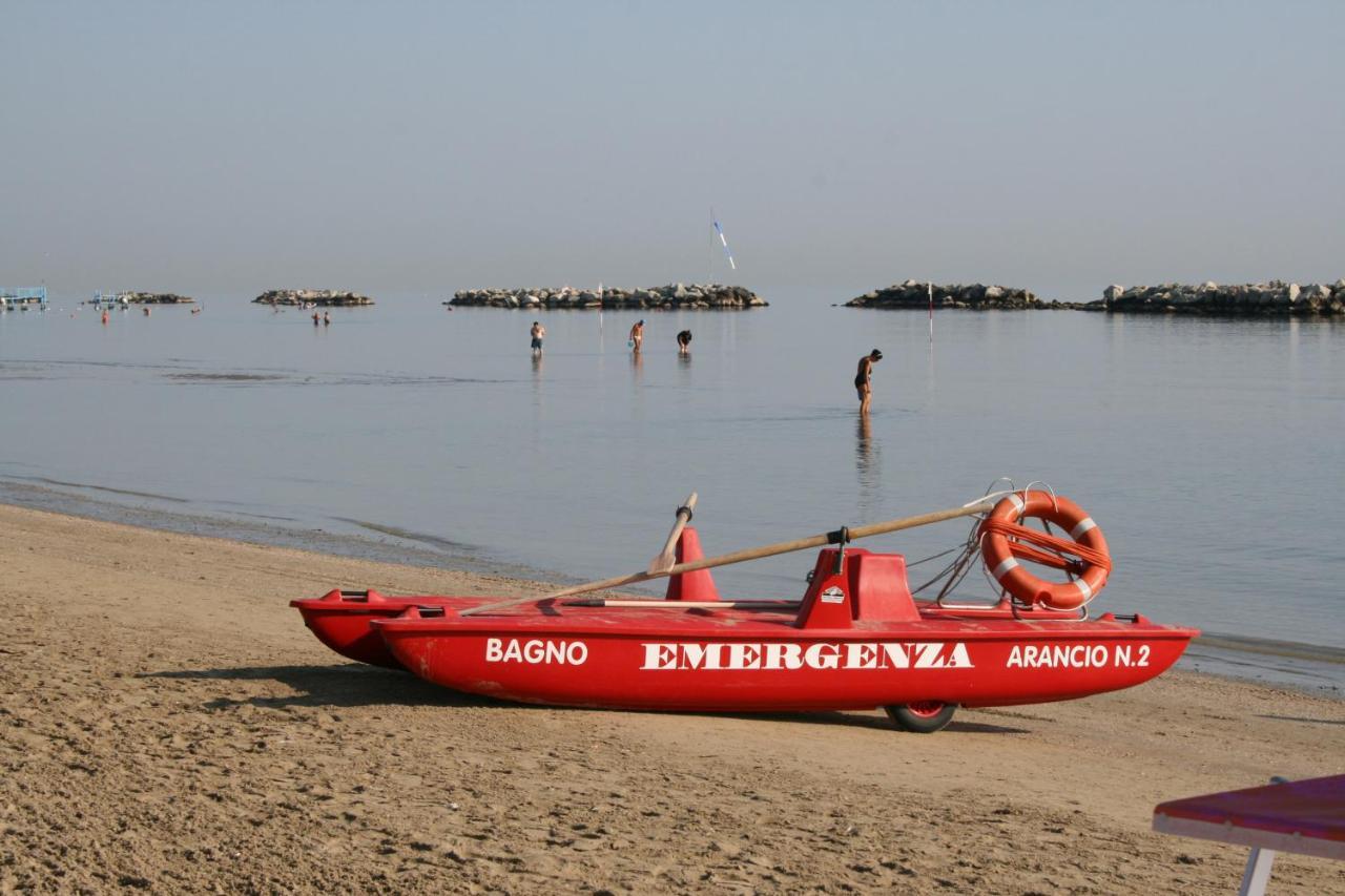 Hotel Concorde Bellaria-Igea Marina Exterior foto